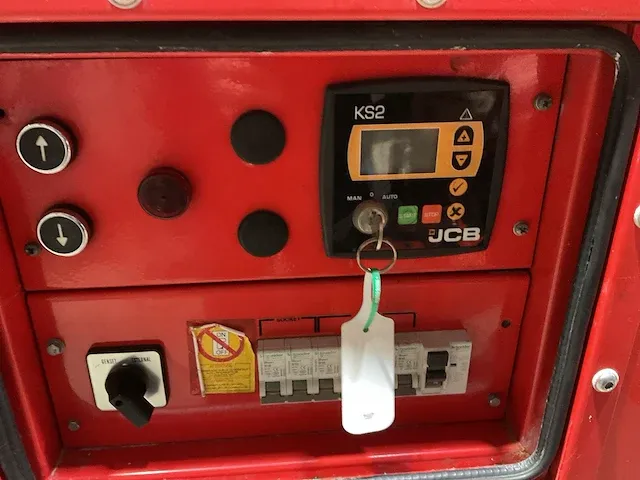 2014 jcb lt9 lichtmast - afbeelding 6 van  10