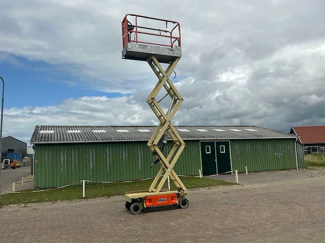 2014 jlg 1930 es hoogwerker - afbeelding 14 van  16