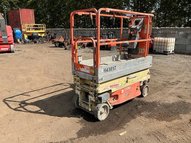 2014 jlg 1930es schaarhoogwerker - afbeelding 24 van  28