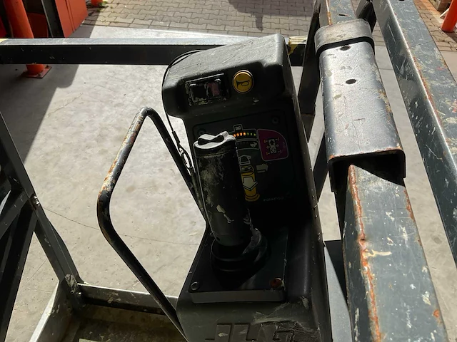 2014 jlg 20mvl hoogwerker / personenlift - afbeelding 16 van  18