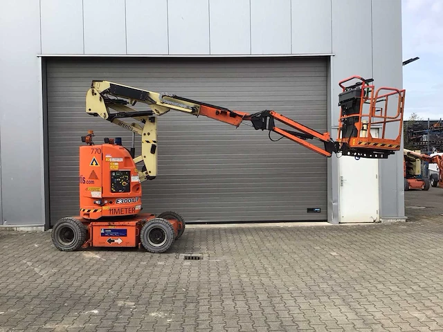 2014 jlg e300ajp hoogwerker - afbeelding 11 van  17