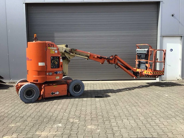 2014 jlg e300ajp hoogwerker - afbeelding 12 van  19