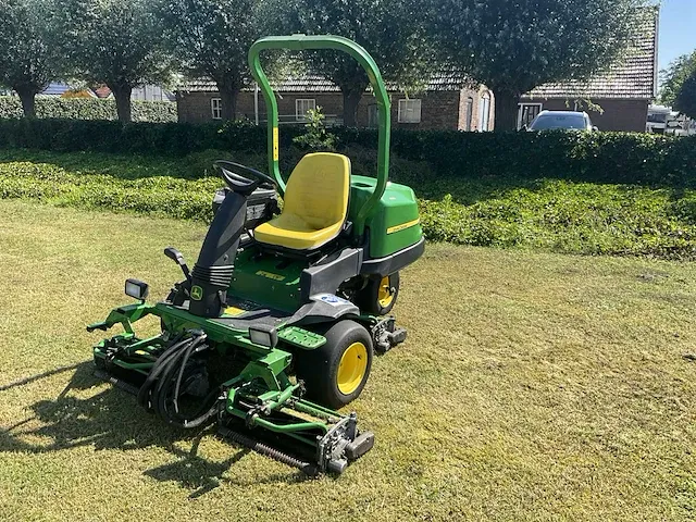 2014 john deere 2500b precisioncut zitmaaier - afbeelding 1 van  11