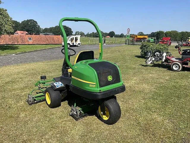 2014 john deere 2500b precisioncut zitmaaier - afbeelding 7 van  11