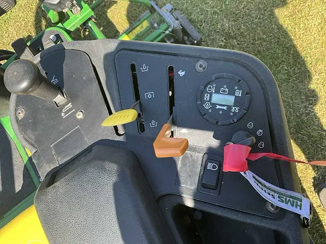 2014 john deere 2500b precisioncut zitmaaier - afbeelding 10 van  11