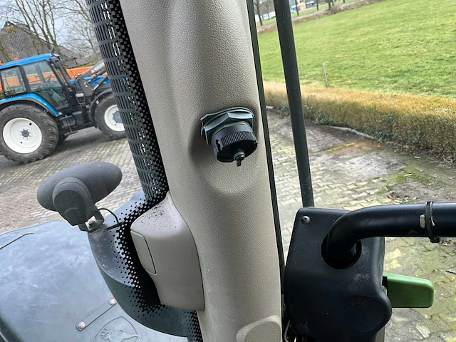 2014 john deere 6150r vierwielaangedreven landbouwtractor - afbeelding 32 van  39