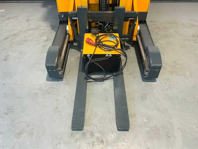 2014 jungheinrich etv 216 reach truck - afbeelding 10 van  20