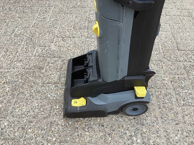 2014 kärcher br 30/4 c industriële stofzuiger - afbeelding 5 van  6