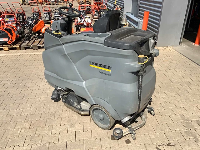 2014 kärcher professional b150r bp vloerreiniger - afbeelding 12 van  17