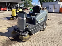 2014 kärcher professional km 100/100 r zelfrijdende veegmachine - afbeelding 1 van  11