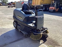 2014 kärcher professional km 100/100 r zelfrijdende veegmachine - afbeelding 4 van  11