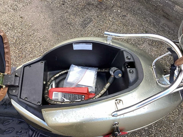 2014 killerbee snorscooter ht50qt-29a scooter - afbeelding 3 van  13