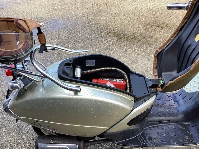 2014 killerbee snorscooter ht50qt-29a scooter - afbeelding 4 van  13