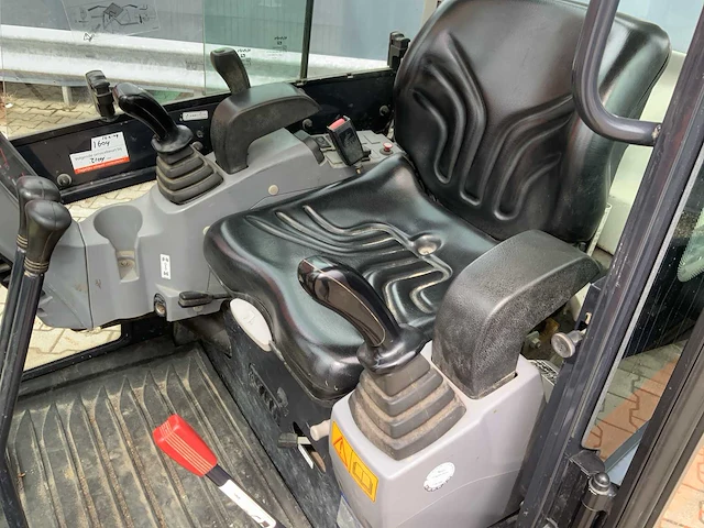 2014 kubota kx016-4 minigraafmachine - afbeelding 4 van  23