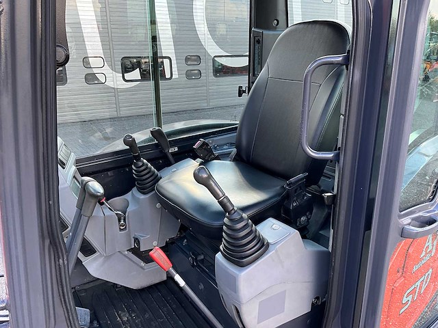 2014 kubota kx165-5 midigraafmachine - afbeelding 14 van  31