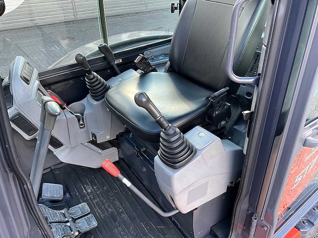 2014 kubota kx165-5 midigraafmachine - afbeelding 19 van  31