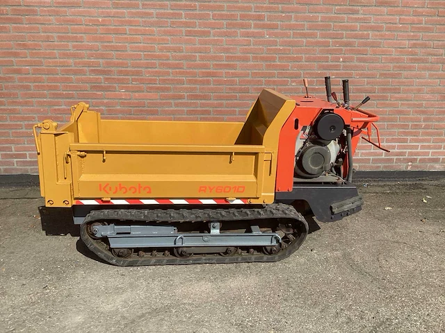 2014 kubota ry601d-3 rupsdumper - afbeelding 1 van  6