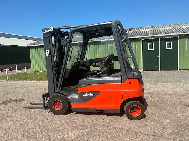 2014 linde e25 vorkheftruck - afbeelding 15 van  17