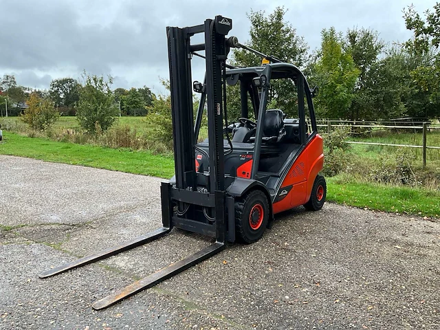 2014 linde h35t evo vorkheftruck - afbeelding 1 van  27