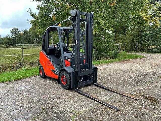 2014 linde h35t evo vorkheftruck - afbeelding 22 van  27