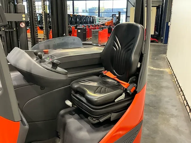 2014 linde r16-01 reach truck - afbeelding 13 van  14