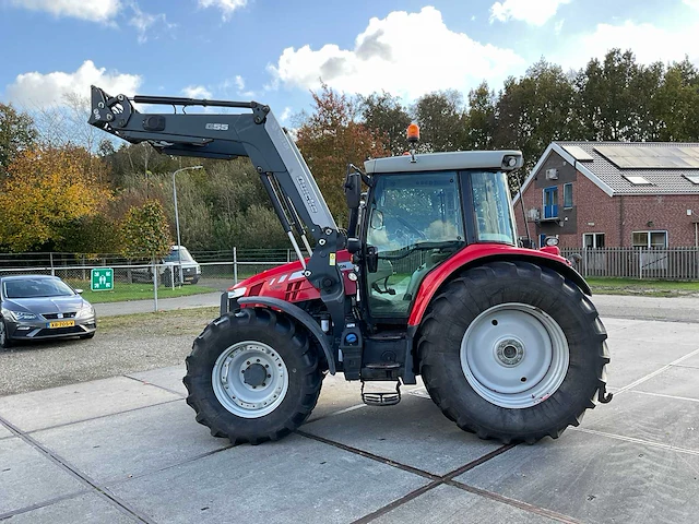 2014 massey ferguson 5612 dyna-4 vierwielaangedreven landbouwtractor - afbeelding 23 van  40