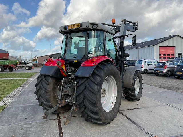 2014 massey ferguson 5612 dyna-4 vierwielaangedreven landbouwtractor - afbeelding 37 van  40