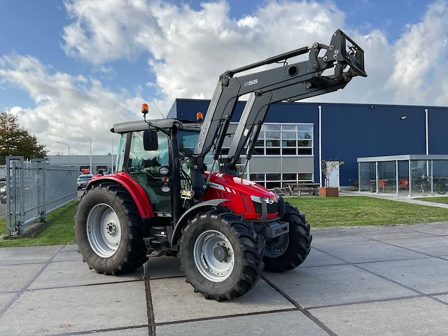 2014 massey ferguson 5612 dyna-4 vierwielaangedreven landbouwtractor - afbeelding 39 van  40