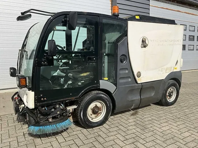 2014 mathieu fayat azura flex mc200 zelfrijdende veegmachine - afbeelding 1 van  21