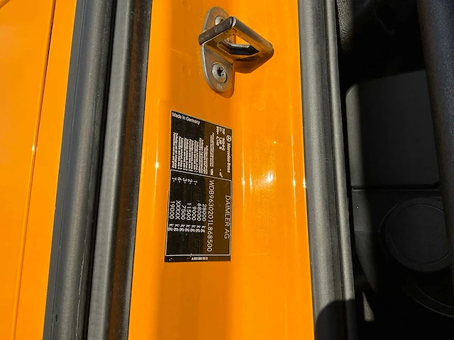 2014 mercedes-benz actros 2563 euro6 oprijwagen met dieplader - afbeelding 46 van  50