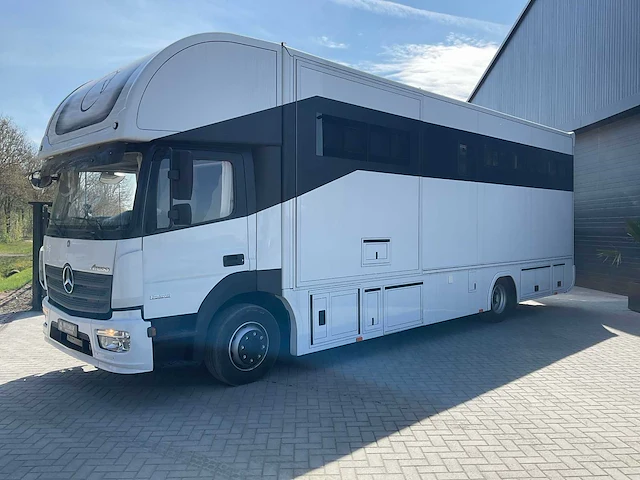 2014 mercedes-benz atego 1230 paardenvrachtwagen - afbeelding 12 van  81