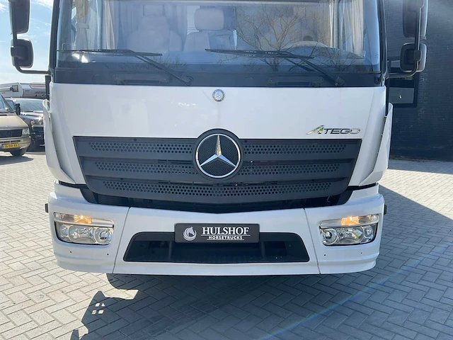 2014 mercedes-benz atego 1230 paardenvrachtwagen - afbeelding 34 van  81