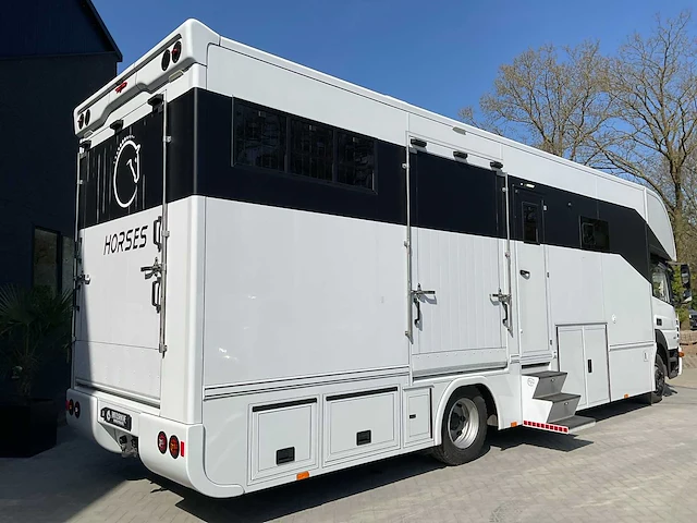 2014 mercedes-benz atego 1230 paardenvrachtwagen - afbeelding 45 van  81