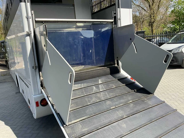 2014 mercedes-benz atego 1230 paardenvrachtwagen - afbeelding 74 van  81