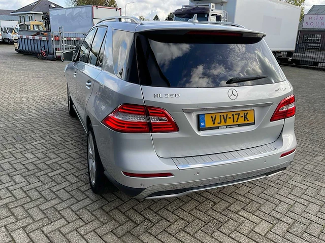 2014 mercedes-benz ml 350 bluetec bedrijfswagen - afbeelding 28 van  32
