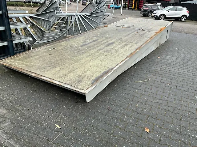 2014 meyer-tonndorf mtv 11/2000/40-1000 hydraulische dockleveller - afbeelding 7 van  12