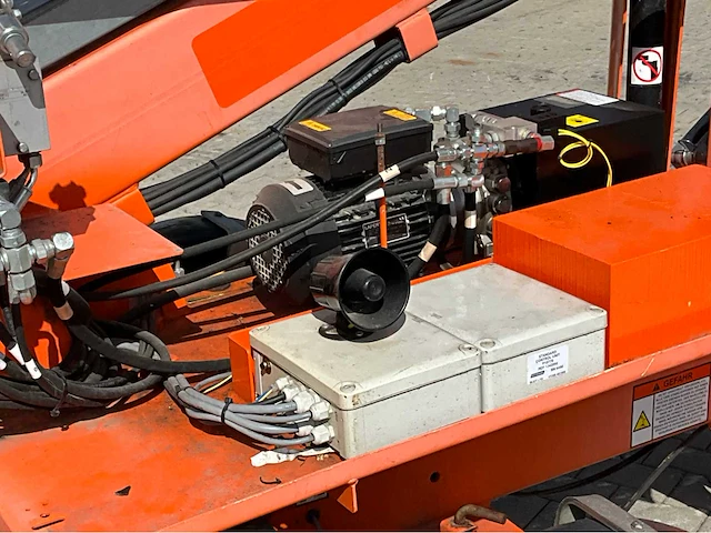 2014 niftylift nifty 120 tac hoogwerker aanhangwagen - afbeelding 11 van  27