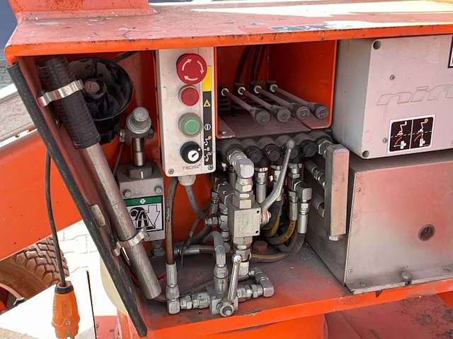 2014 niftylift nifty hr12ne hoogwerker - afbeelding 15 van  30