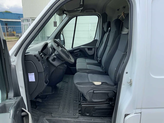 2014 nissan nv400 bedrijfswagen - afbeelding 28 van  50