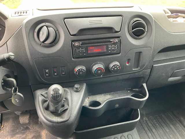 2014 nissan nv400 bedrijfswagen - afbeelding 18 van  39
