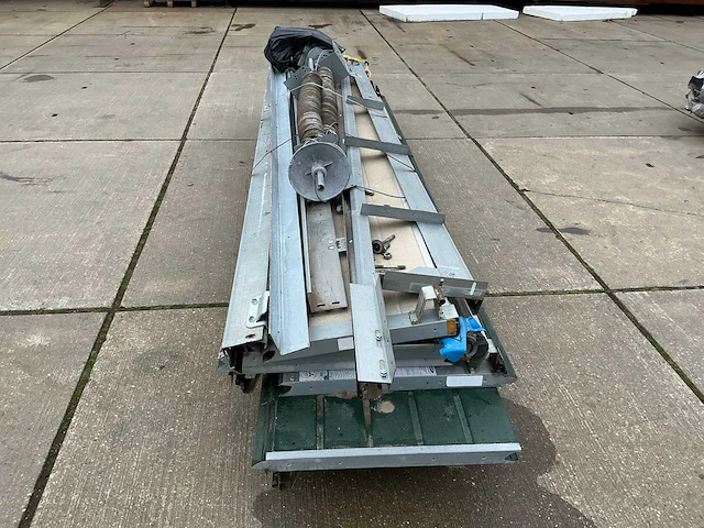 2014 overhead deur (3,09x2,86 mtr) - afbeelding 4 van  10