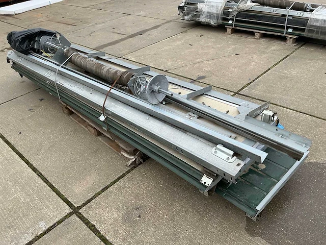 2014 overhead deur (3,09x2,86 mtr) - afbeelding 5 van  10