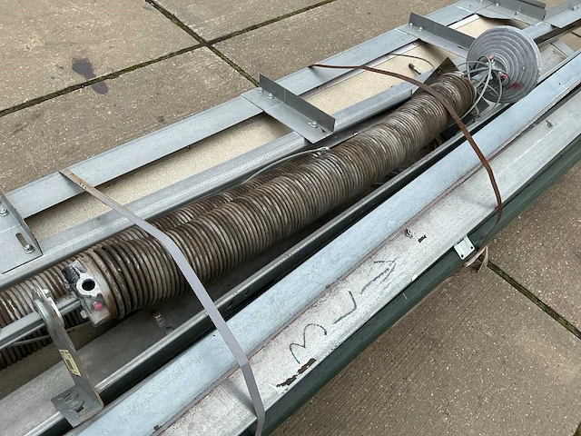 2014 overhead deur (3,09x2,86 mtr) - afbeelding 8 van  10