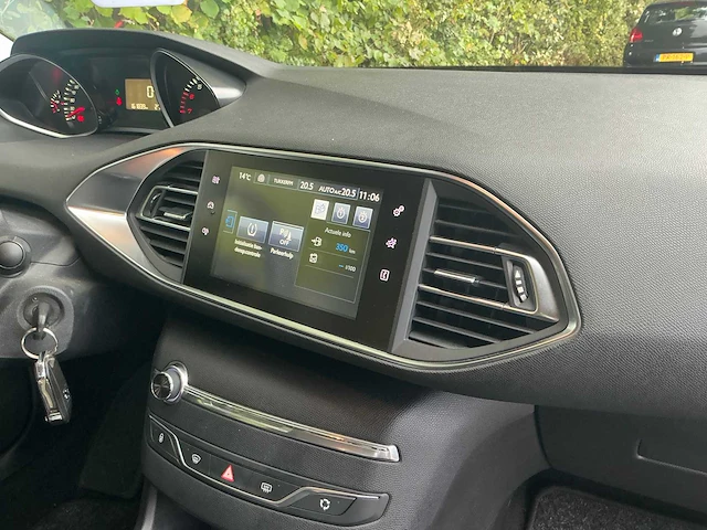 2014 peugeot 308 1.6 personenauto 6-xvz-84 - afbeelding 25 van  53