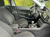 2014 peugeot 308 1.6 personenauto 6-xvz-84 - afbeelding 28 van  53