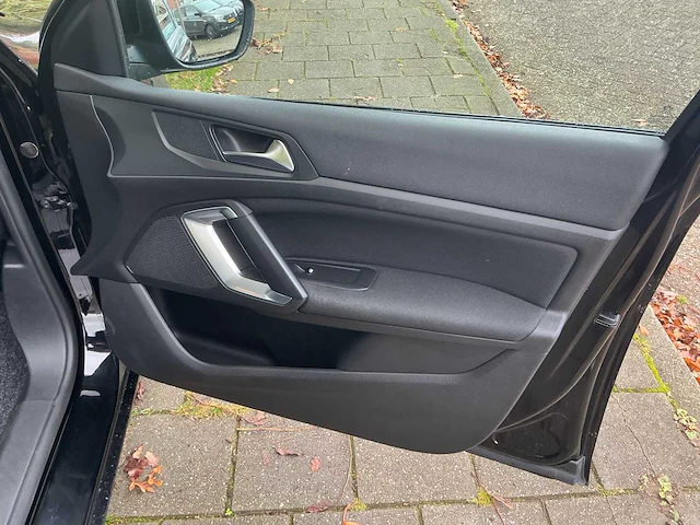 2014 peugeot 308 1.6 personenauto 6-xvz-84 - afbeelding 29 van  53