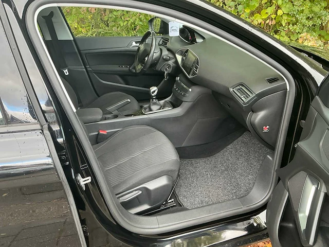 2014 peugeot 308 1.6 personenauto 6-xvz-84 - afbeelding 30 van  53