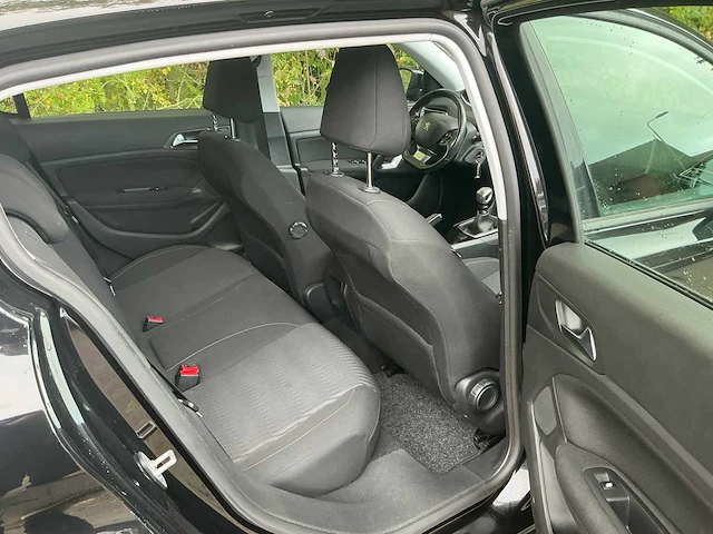 2014 peugeot 308 1.6 personenauto 6-xvz-84 - afbeelding 32 van  53