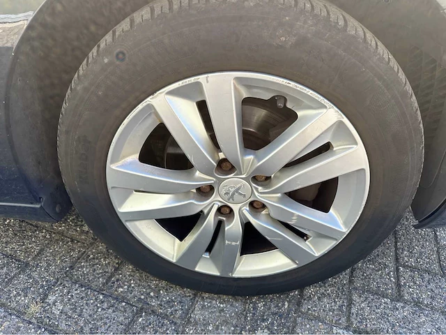 2014 peugeot 308 personenauto - afbeelding 27 van  30