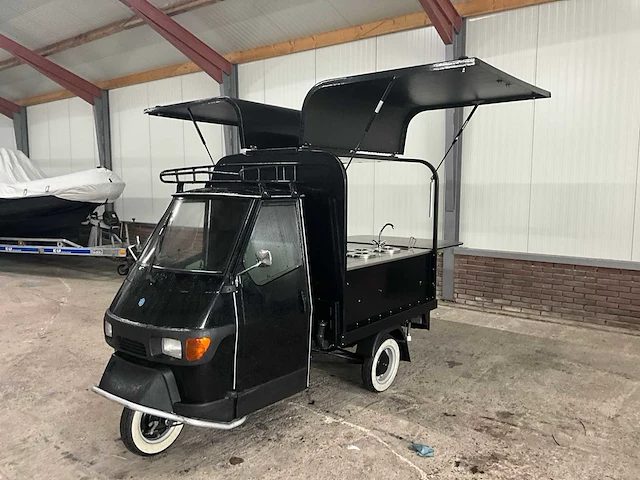 2014 piaggio ape 50 foodtruck - afbeelding 12 van  19